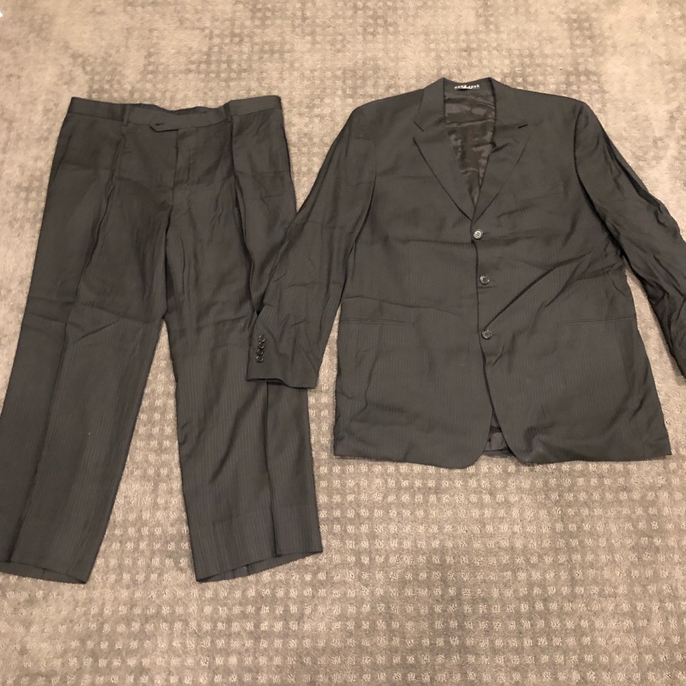 HUGO BOSS men’s black pinstripe 3 button suit.